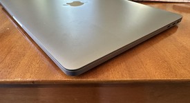 Mint
													MacBook Pro 2017 (With Touch Bar) - 13" - I5, Gray, 256 GB, 8 GB, photo 4 of 17