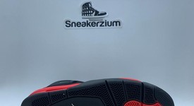 Used
													Jordan 4 Retro Red Thunder - 10.5, photo 5 of 5