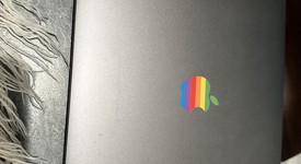 Good
													MacBook Pro 2017 (No Touch Bar) - 13" - I5, Gray, 256 GB, 8 GB, photo 3 of 7