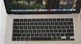 Good
													MacBook Air 2023 (M2) - 15" - Apple M2, Starlight, 512 GB, 8 GB, photo 2 of 9