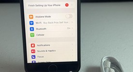 Good
													Apple iPhone SE 3rd Gen 2022 - Unlocked, Midnight, 64 GB, A2595, photo 3 of 10