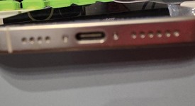 Mint
													Apple iPhone 16 Pro Max - Unlocked, White, 256 GB, A3084, photo 5 of 8