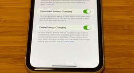 Mint
													Apple iPhone Xr - Unlocked, White, 64 GB, A1984, photo 6 of 6