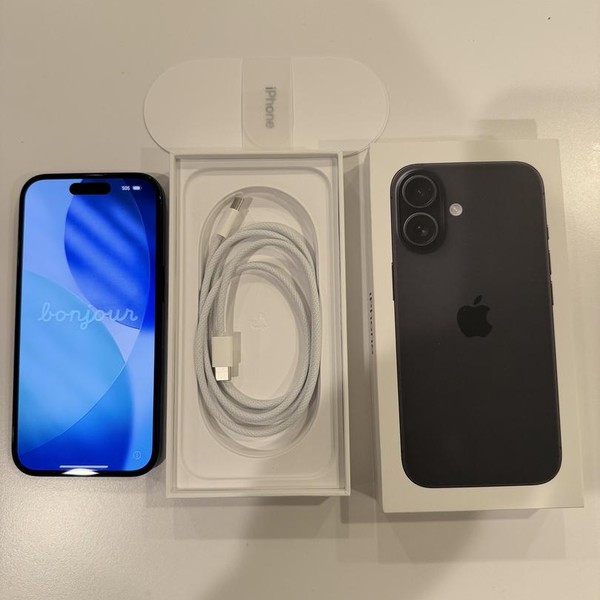Apple iPhone 16 - AT&T, 128 GB, Black, A3081