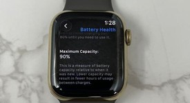 Fair
													Apple Watch Series 8 41mm - Unlocked, Gold, A2772 - Cellular, Stainless, photo 2 of 5