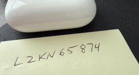 Used
													Apple AirPods Pro 2 - USB-C, photo 2 of 7