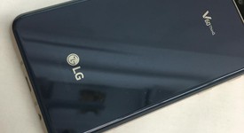 Good
													LG V60 ThinQ 5G - Verizon, Blue, 128 GB, 8 GB, photo 2 of 7