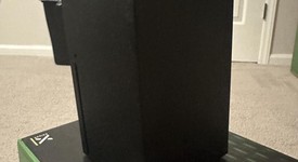 Good
													Xbox Series X (2020) - Black, 1 TB, standard, photo 5 of 8