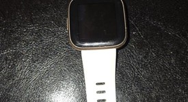 Good
													Fitbit Versa 2 - Rose Gold, photo 1 of 7