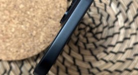 Mint
													Apple iPhone 15 - Unlocked, Black, 128 GB, A2846, photo 5 of 7