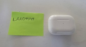 Used
													Apple AirPods Pro 2 - Lightning, photo 2 of 8