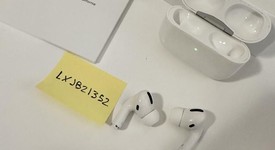 Used
													Apple AirPods Pro 1st Gen - Wireless Case, photo 1 of 4