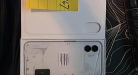 Fair
													Nothing Phone (2) - Unlocked, White, 256 GB, 12 GB, photo 2 of 5