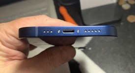 Good
													Apple iPhone 12 - Unlocked, Blue, 64 GB, A2172, photo 6 of 6