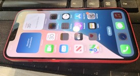Good
													Apple iPhone 14 - AT&T, Red, 128 GB, A2649, photo 4 of 5