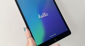 Mint
													Apple iPad 8th Gen - Wi-Fi, Gray, 128 GB, A2270, photo 6 of 6