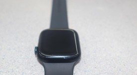 Good
													Apple Watch Series 9 45mm - Unlocked, Midnight, A2984 - Cellular, Aluminum, photo 5 of 10