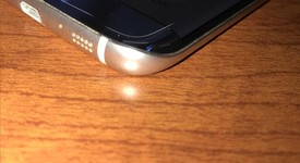 Good
													Samsung Galaxy S7 Edge - AT&T, Blue, 32 GB, SM-G935A, photo 2 of 7