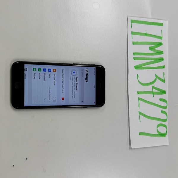 Apple iPhone SE 3rd Gen 2022 - Unlocked, 64 GB, Midnight, A2595