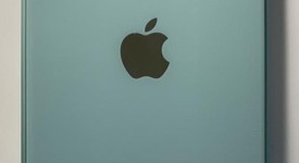 Good
													Apple iPhone 11 - AT&T, Green, 64 GB, A2111, photo 5 of 9
