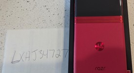 Mint
													Motorola Razr Plus (2023) - T-Mobile, Magenta, 256 GB, 8 GB, photo 3 of 9