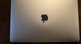 Good
													MacBook Pro 2019 - 13" - I5, Gray, 256 GB, 16 GB, photo 3 of 7