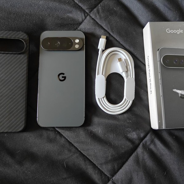 Google Pixel 10 Pro XL - Unlocked, Obsidian, 256 GB, GUL82
