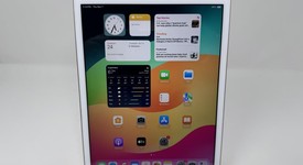 Mint
													Apple iPad 7th Gen - Unlocked, Gold, 128 GB, A2200, photo 1 of 6