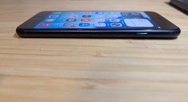 Good
													Apple iPhone SE 3rd Gen 2022 - Unlocked, Midnight, 64 GB, A2595, photo 4 of 13