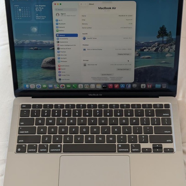 MacBook Air 2020 - 13 inch - 256 GB, Gray, 8 GB, Apple M1