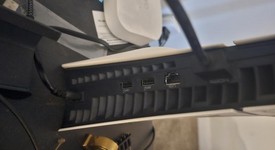 Mint
													PlayStation 5 Slim Standard Edition (2023) - Gold, 1 TB, Ghost of Yotei, photo 3 of 6