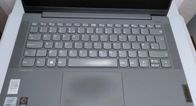 Fair
													Lenovo IdeaPad Windows Laptop, photo 5 of 6