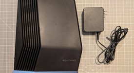 Mint
													Netgear Nighthawk Router, photo 4 of 5