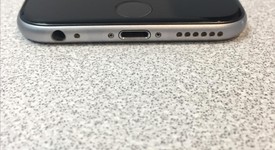 Good
													Apple iPhone 6 - Unlocked, Gray, 64 GB, A1549, photo 4 of 7