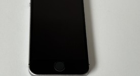 Good
													Apple iPhone SE 1st Gen 2016 - Unlocked, Grey, 64 GB, A1662, photo 2 of 7