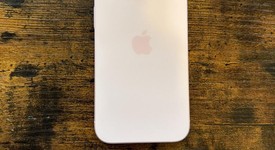 Mint
													Apple iPhone 15 - Unlocked, Pink, 128 GB, A2846, photo 4 of 8