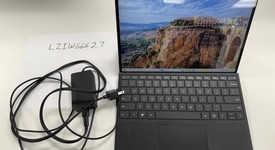 Good
													Microsoft Surface Pro 9 - Wi-Fi, I7, Graphite, 256 GB, 16 GB, Wi-Fi, photo 2 of 9