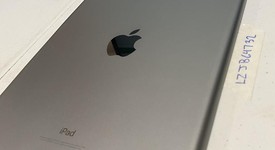 Good
													Apple iPad 6th Gen - Wi-Fi, Gray, 32 GB, A1893, photo 4 of 6