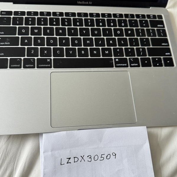 MacBook Air 2018 - 13 inch - 256 GB, Silver, 8 GB, Intel Core i5