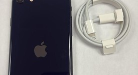 Mint
													Apple iPhone SE 3rd Gen 2022 - Unlocked, Midnight, 64 GB, A2595, photo 2 of 9