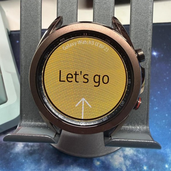 Samsung Galaxy Watch3 - Unlocked, Mystic Bronze, 41mm
