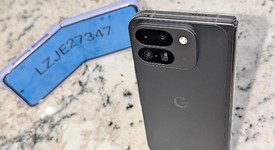 Mint
													Google Pixel 9 Pro Fold - Unlocked, Obsidian, 256 GB, GGH2X, photo 5 of 10