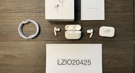 Used
													Apple AirPods Pro 2nd Gen - USB-C, photo 1 of 13