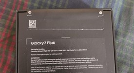 New
													Samsung Galaxy Z Flip6 - Unlocked, White, 256 GB, 12 GB, SM-F741U1, photo 2 of 4