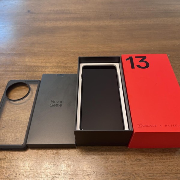 OnePlus 13 - Unlocked, 256 GB, Black Eclipse, 12 GB