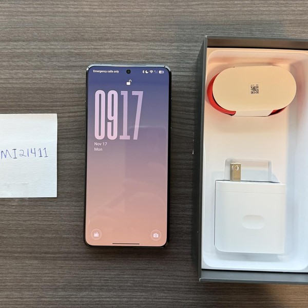 OnePlus 13 - Unlocked, 256 GB, Black Eclipse, 12 GB