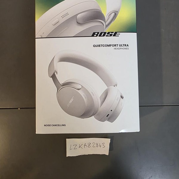 Bose QuietComfort Ultra Headphones - White