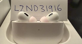 Used
													Apple AirPods Pro 2 - Lightning, photo 1 of 2