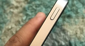Good
													Apple iPhone SE 1st Gen 2016 - Unlocked, Grey, 16 GB, A1662, photo 3 of 7