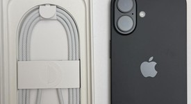 Mint
													Apple iPhone 16 - Unlocked, Black, 128 GB, A3081, photo 2 of 11